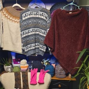 Womans Winter LOT Size (Med-Large) All Included!